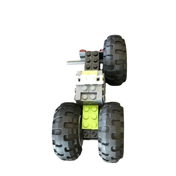 LEGO Parts and Pieces - Picture 2 of 12